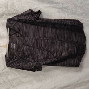 Tek gear black and white drytek short sleeve shirt size XL